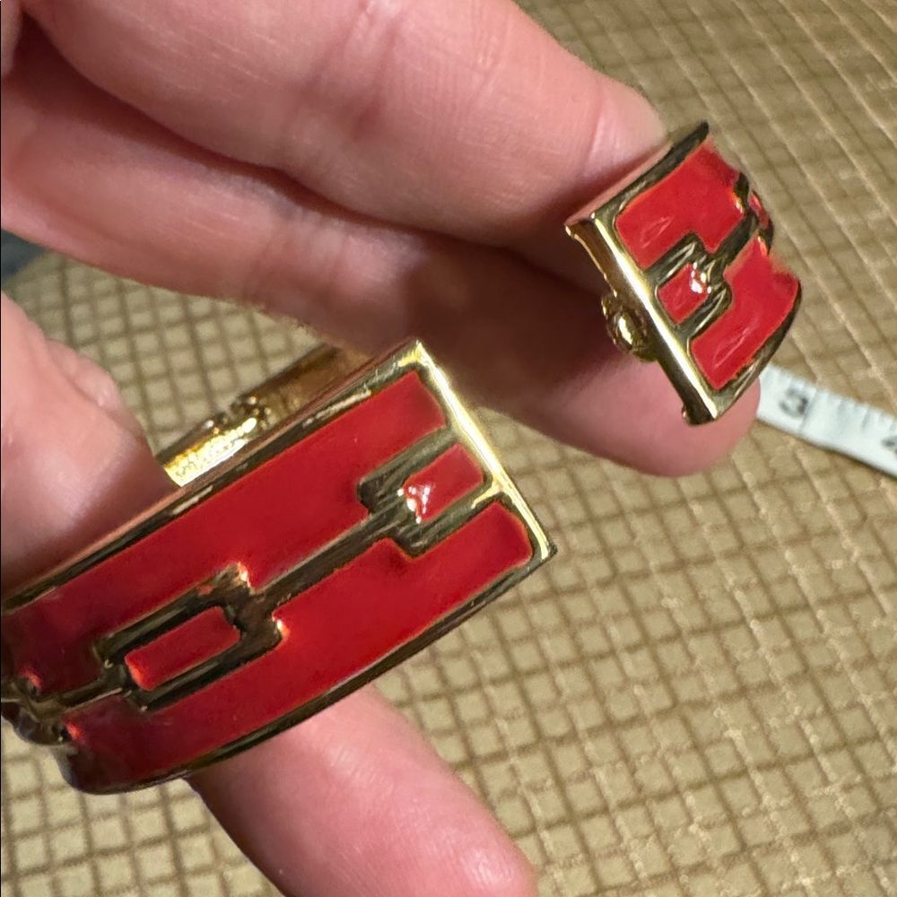 3139 Enamel Bracelet - Picture 3 of 6